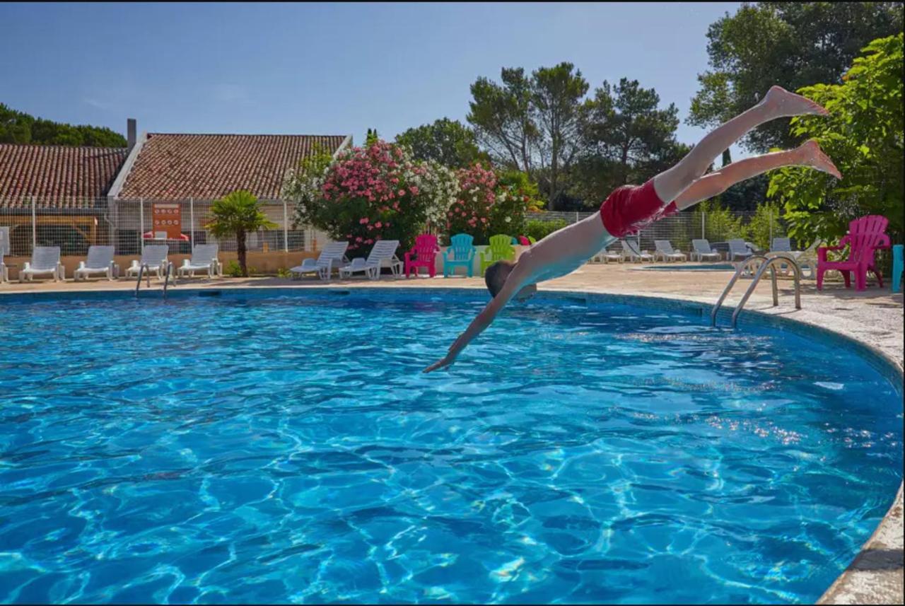 Domaine Des Iscles Otel La Roque-d'Antheron Dış mekan fotoğraf